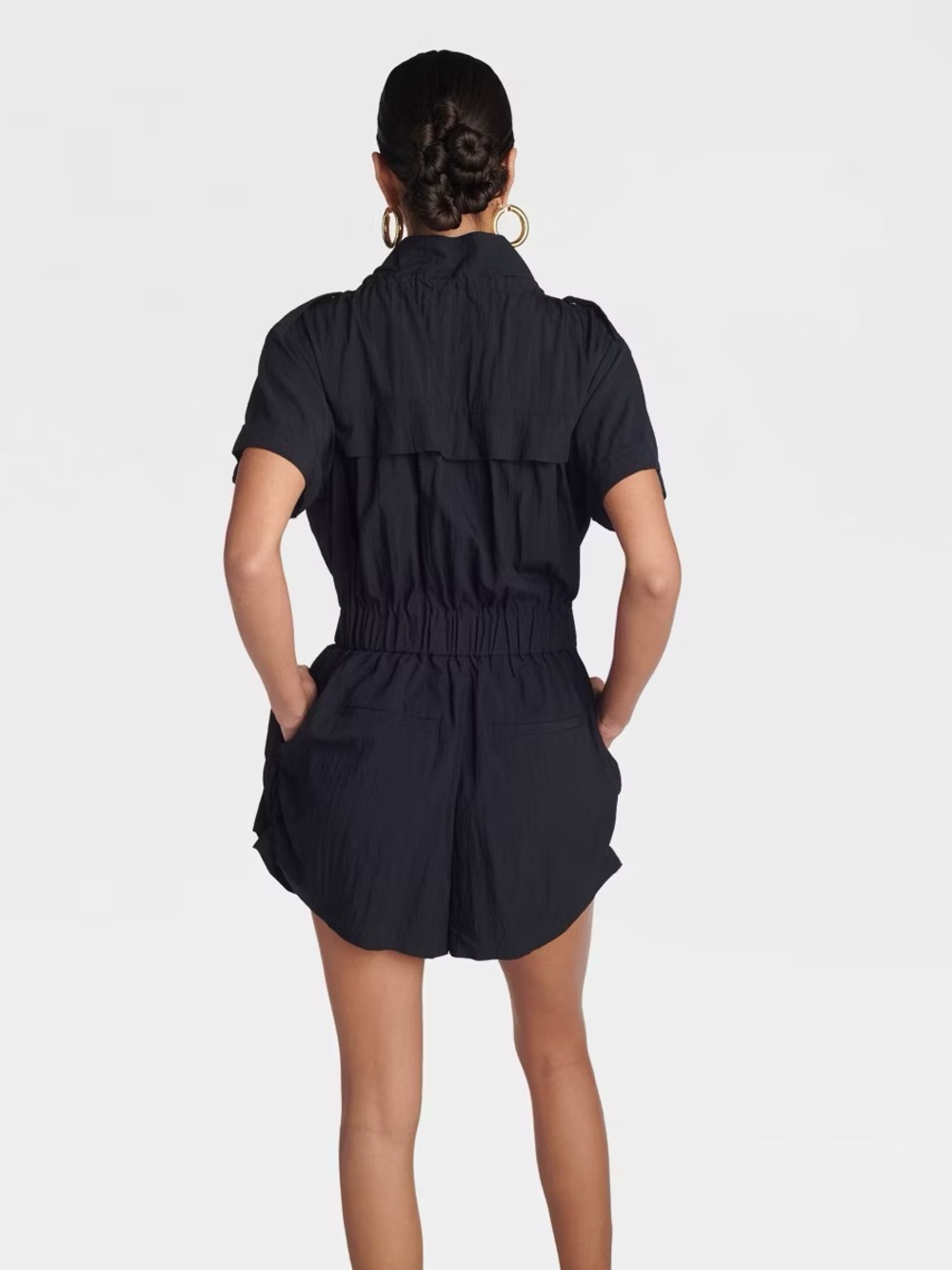 🎯💙 NWT! Navy Blue KBB by KAHLANA Short Sleeve ‘The Utility Romper' - Size
XL - Picture 3 of 10